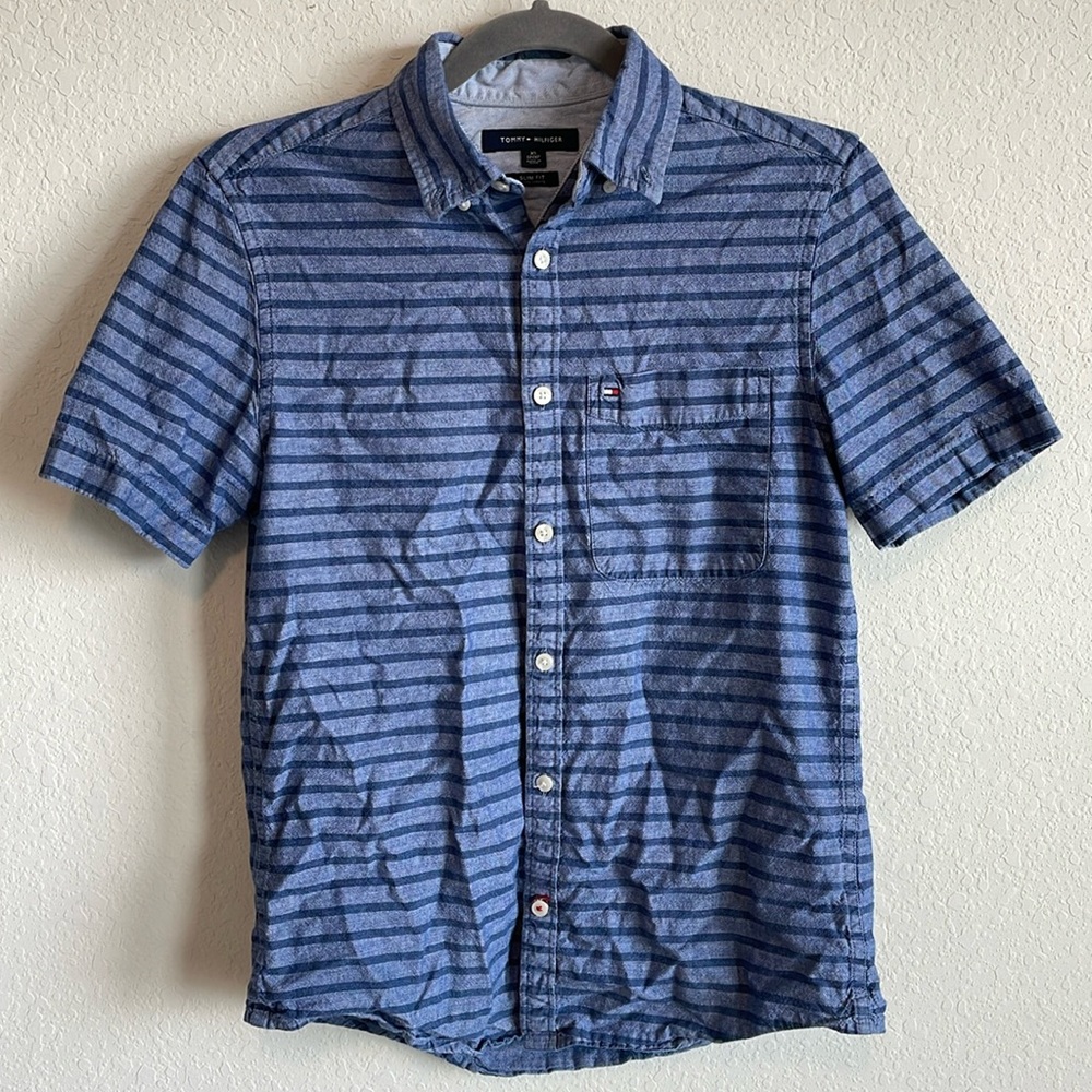 Tommy Hilflnger button down shirt